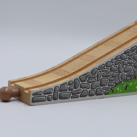 Arched Cobble Stone Bridge Overpass 3 Piece Thomas & Friends Wooden Railway 15in - Picture 2 of 8